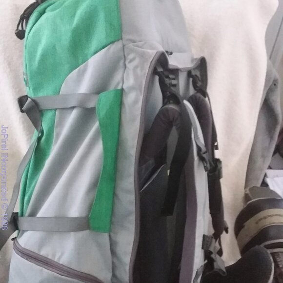 Eagle Creek Green Hiking Frame Backpack 75 L main image 8